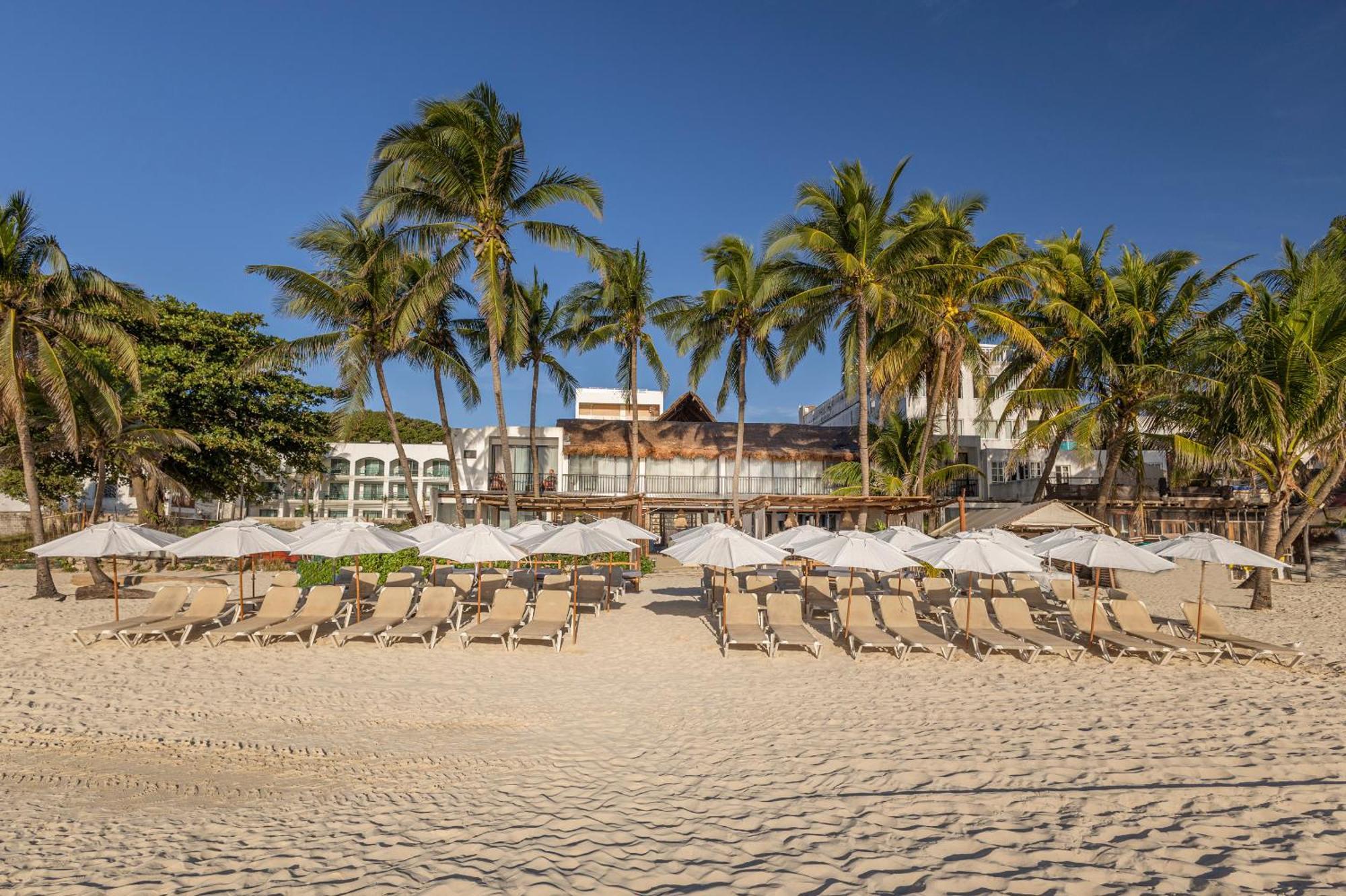 Areia Playa Del Carmen - Beach Front Hotel Екстериор снимка