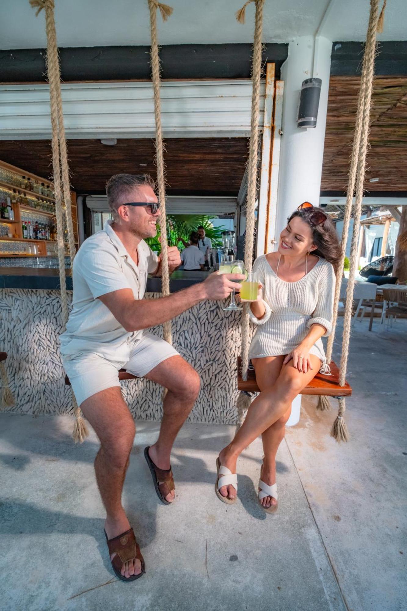Areia Playa Del Carmen - Beach Front Hotel Екстериор снимка